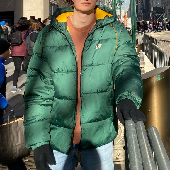 Green Puffer Jacket - Picture 7 of 8